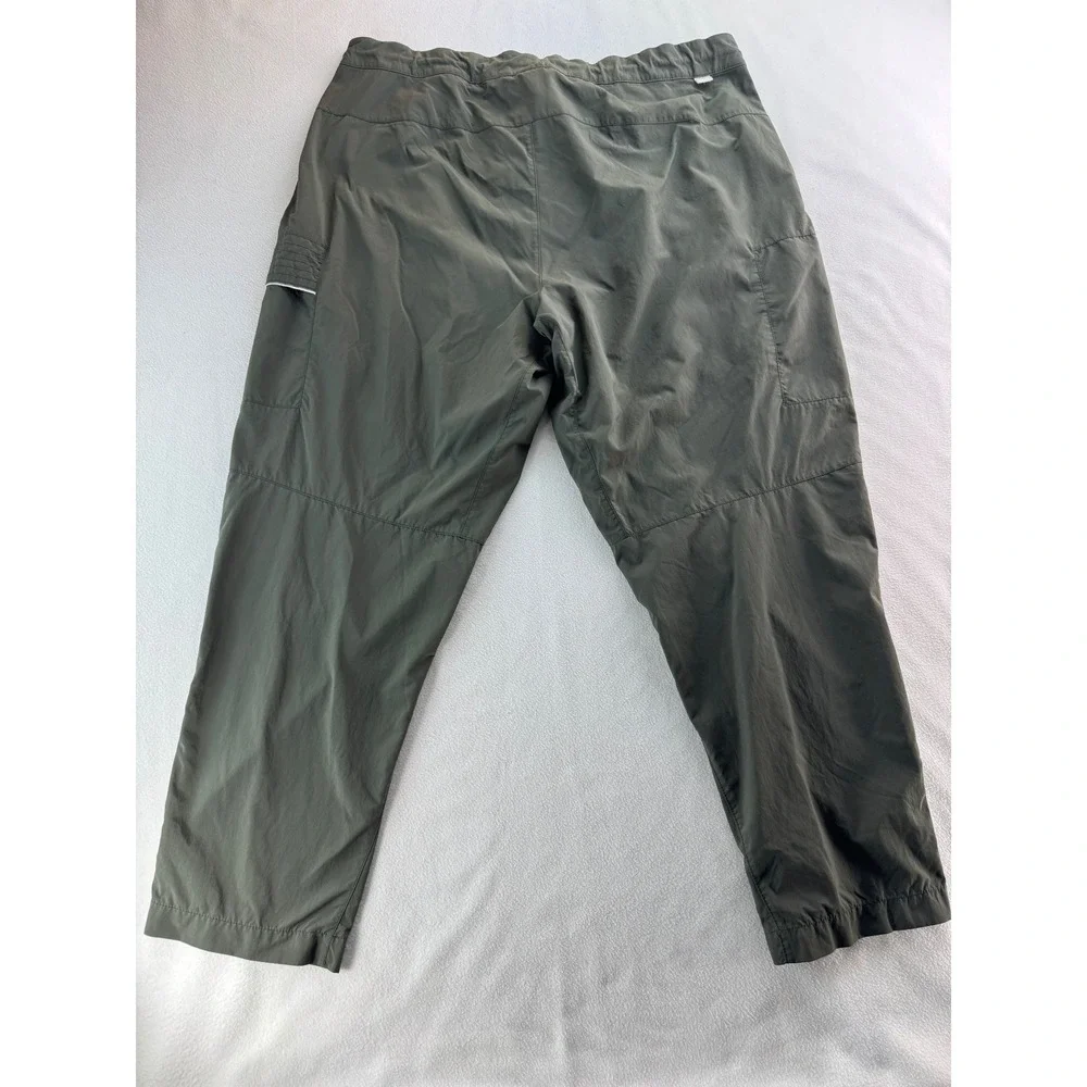Nike Sportswear Men's Olive Green‎ Essential Style Utility Pants Size 38x29